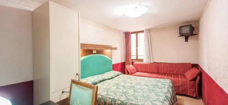 Moderno Hotel
