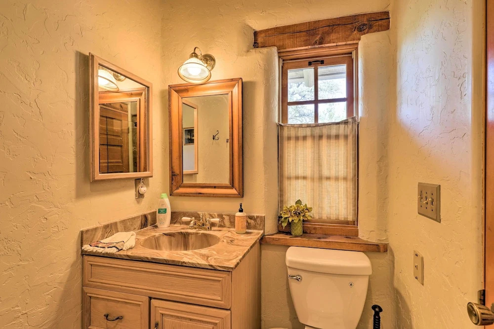 Hike & Relax: Prescott Studio w/ Thumb Butte Views