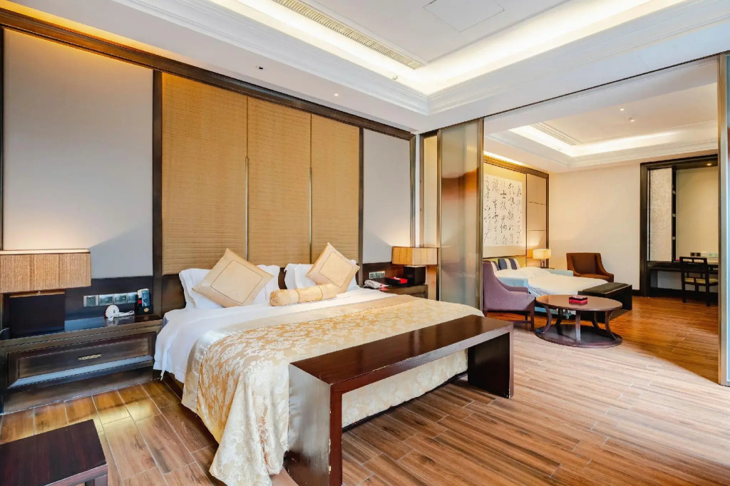 Eadry Royal Garden Hotel Haikou