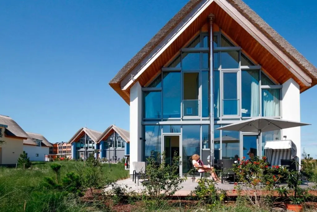 Ostsee - Reetdachhaus Nr 45 "Graswarder" im Strand Resort