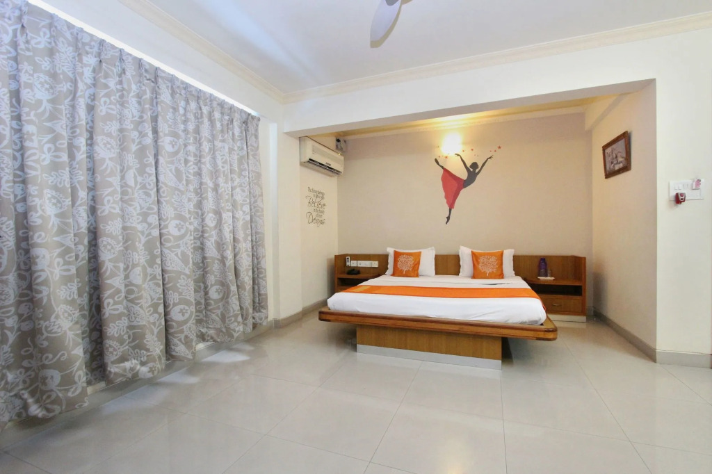 Aayush Corporate Stays by OYO Rooms