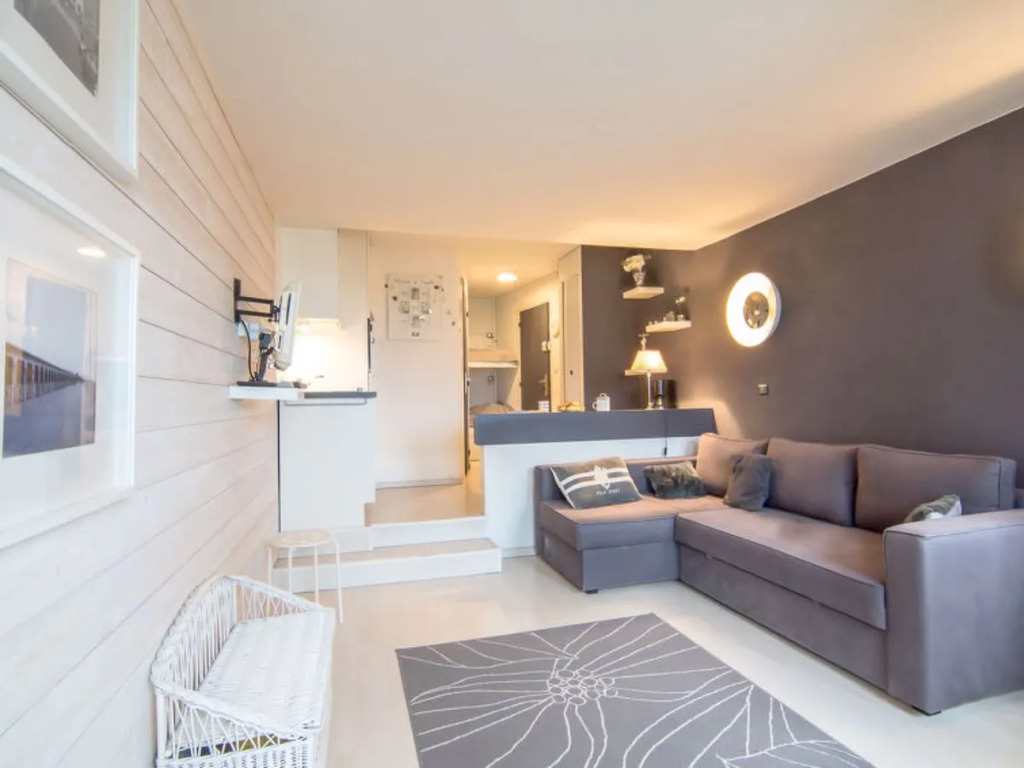 Les Marinas 10796