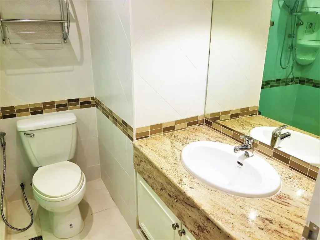 12th Floor Studio Apartment at Jomtien Beach Condominium