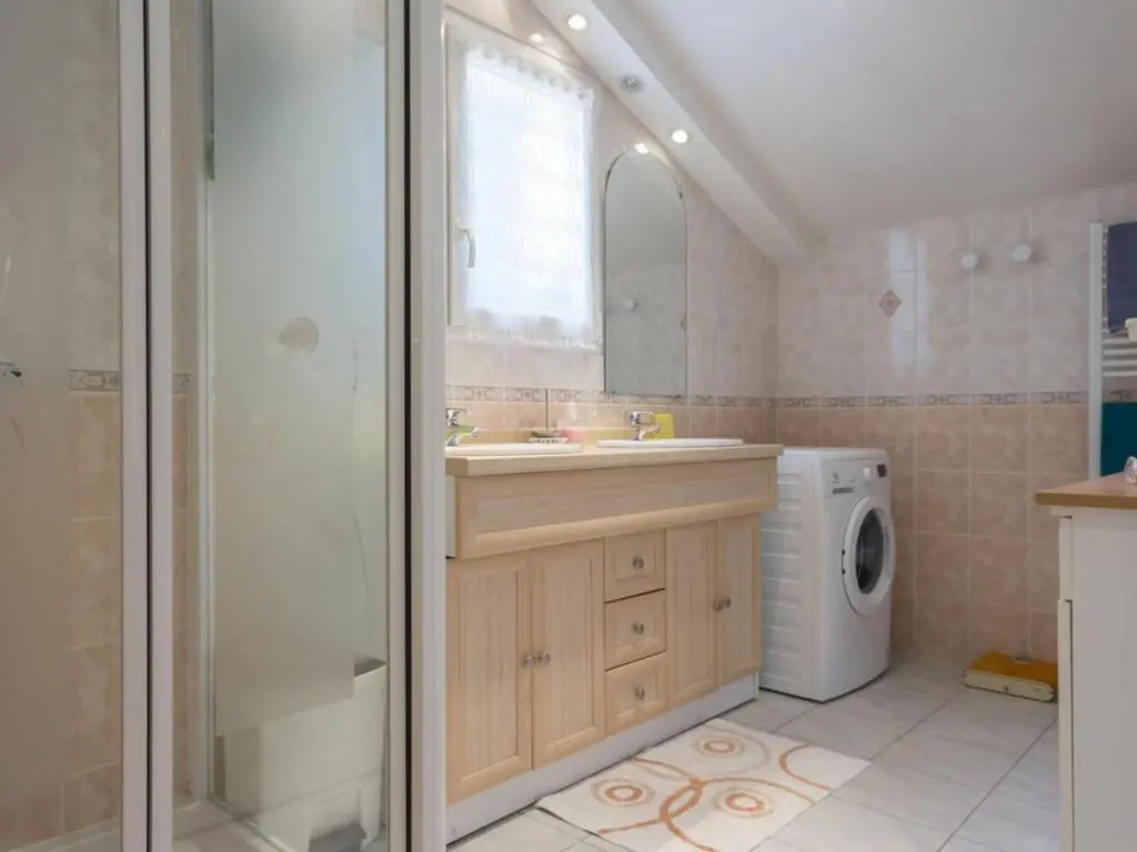 Gîte Confortable entre Nantes et la Mer avec Parking Sécurisé et Coin Détente Privé - FR-1-306-885