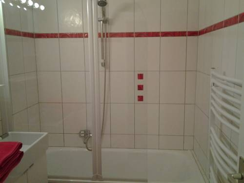 Serena Suites Serviced Apartments