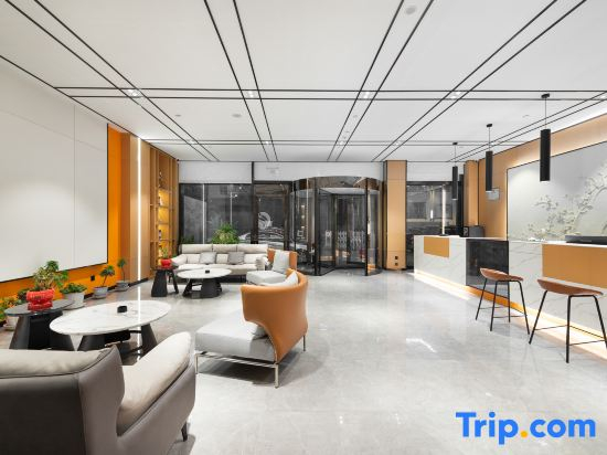 Jinchuan Yulong Hotel