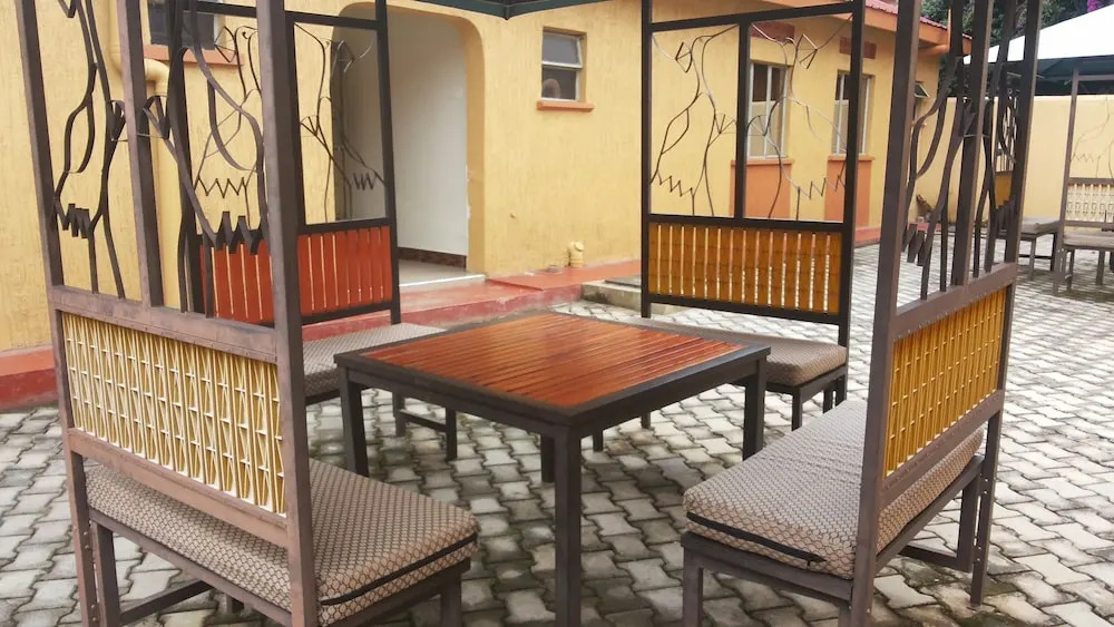 Blue Dove Hotel Arua