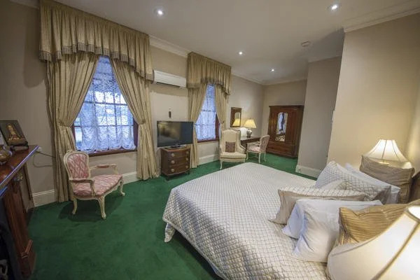 The Old George & Dragon Guesthouse