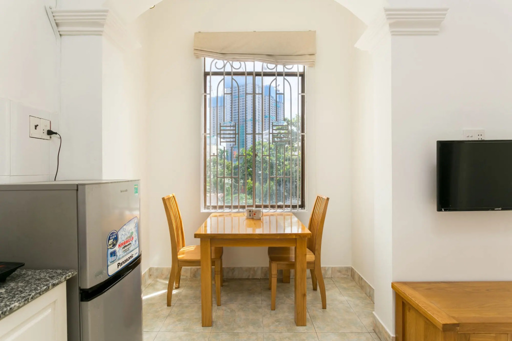 Halo Serviced Apartment