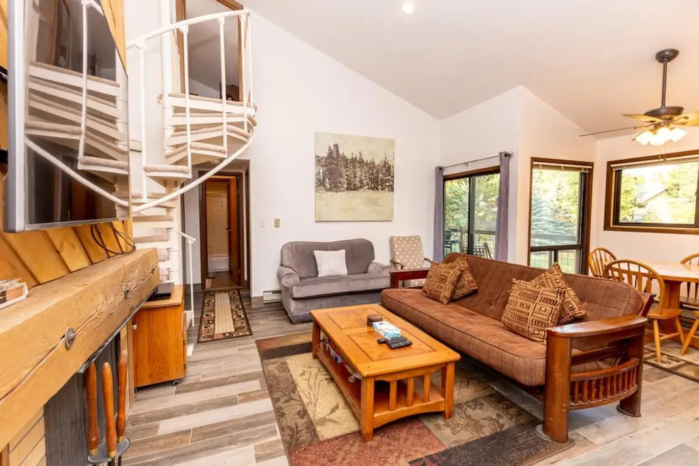 Flying Dutchman by Summit County Mountain Retreats
