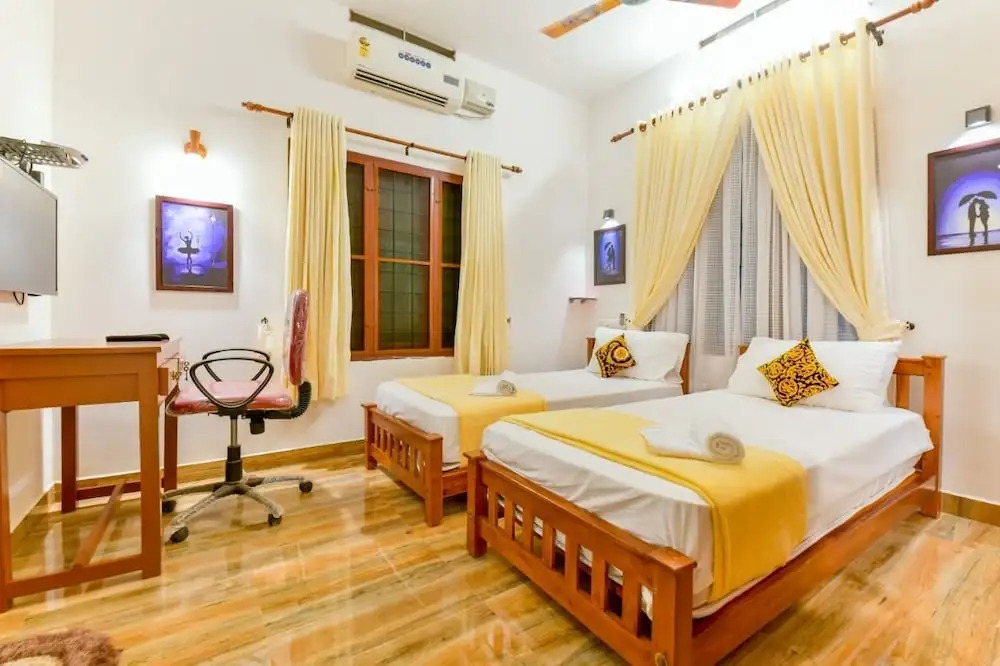 StayApart- peter's Inn Home Stay