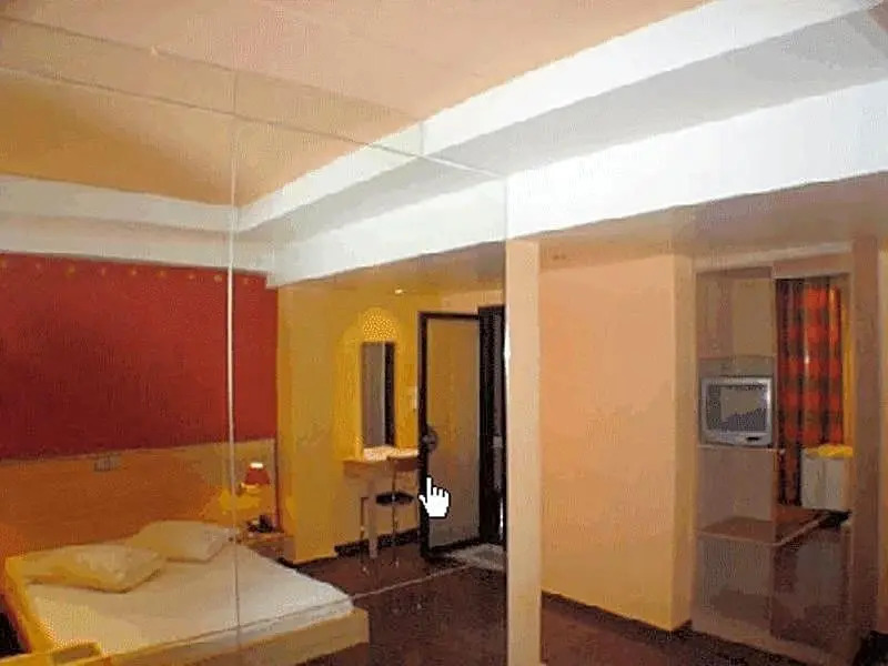 Hotel Niki Piraeus