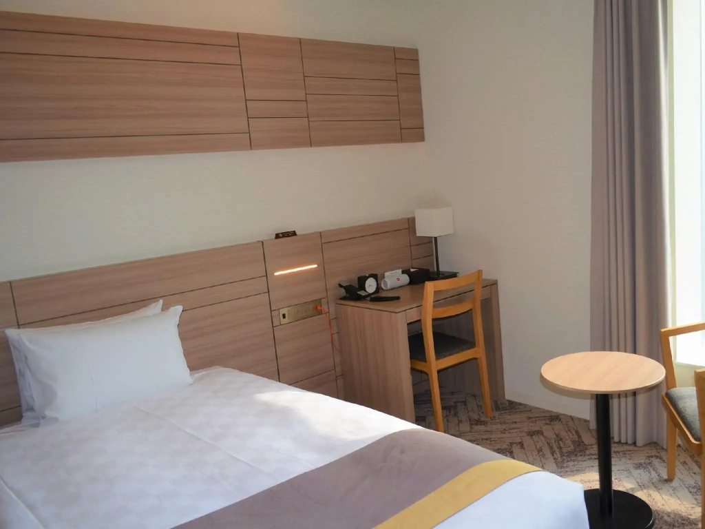 Nihon Seinenkan Hotel