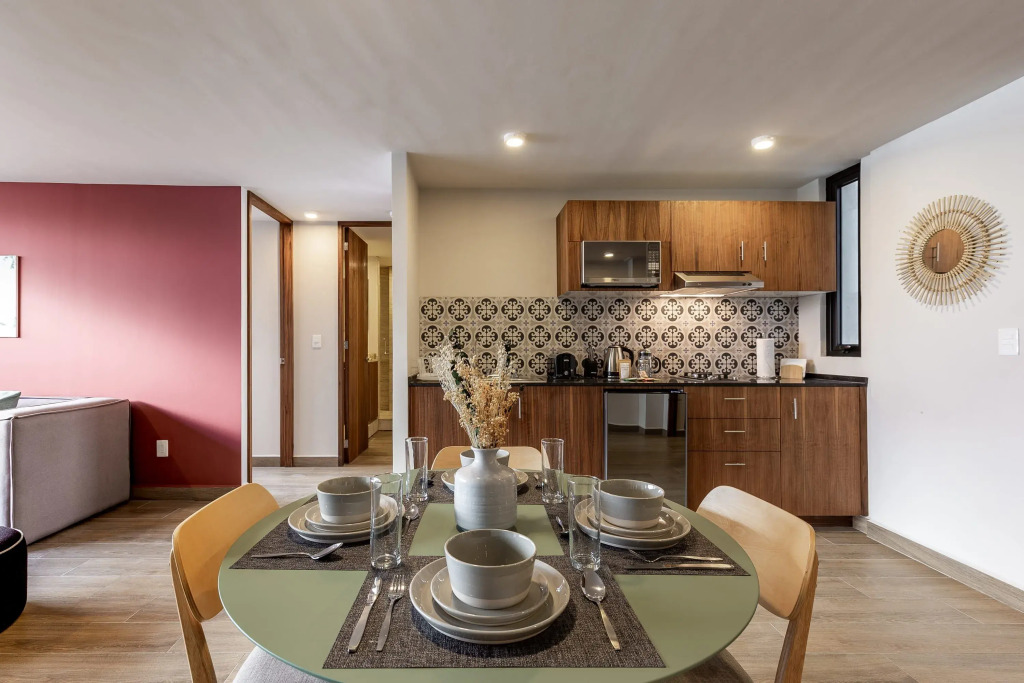 Casai Roma | 2BR | Cozy Retreat