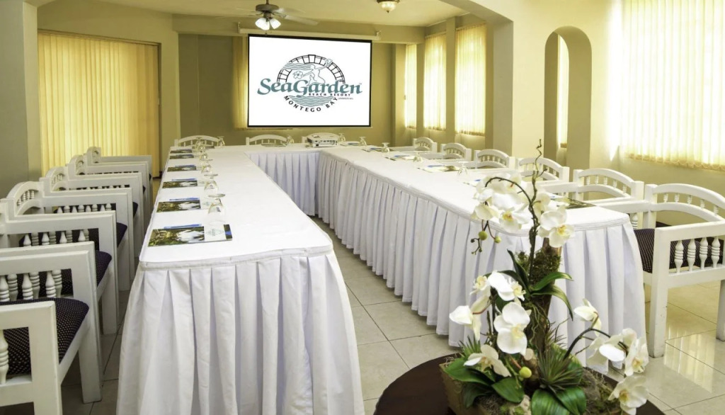 SeaGarden Beach Resort - All Inclusive
