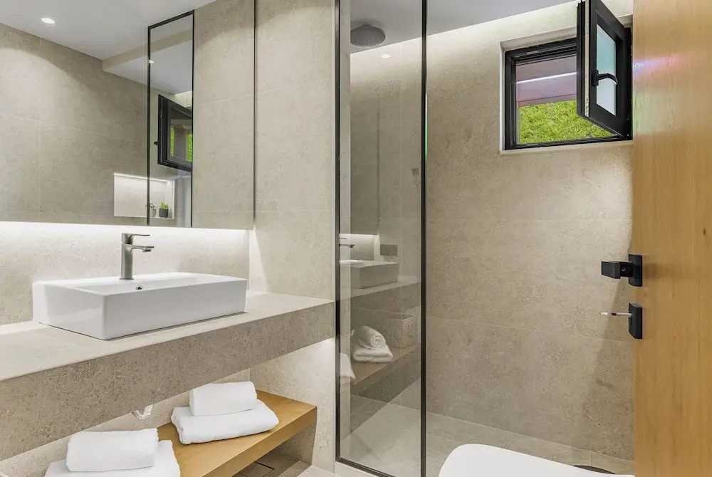 Lakka Suites