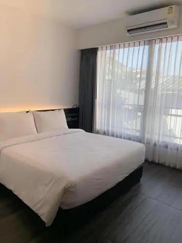 DUM Hotel - Si Phum