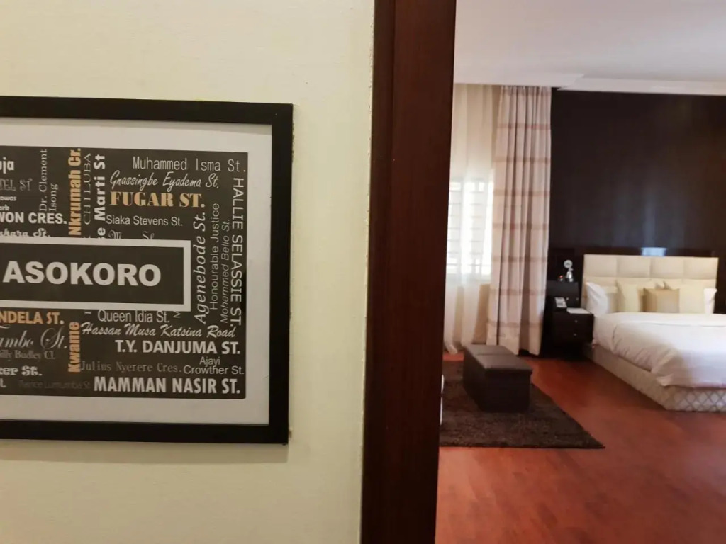 NiCotel Apartments