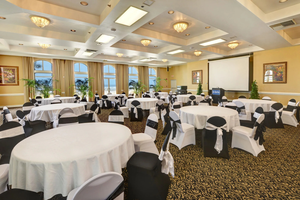 El Caribe Resort and Conference Center