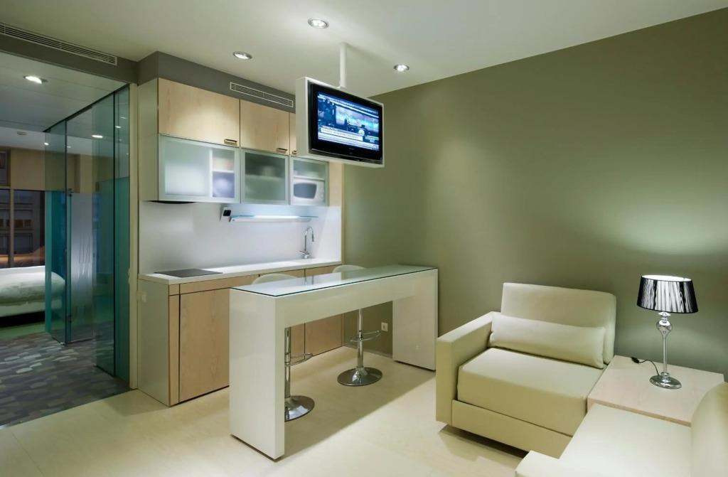 Ako Suite Hotel