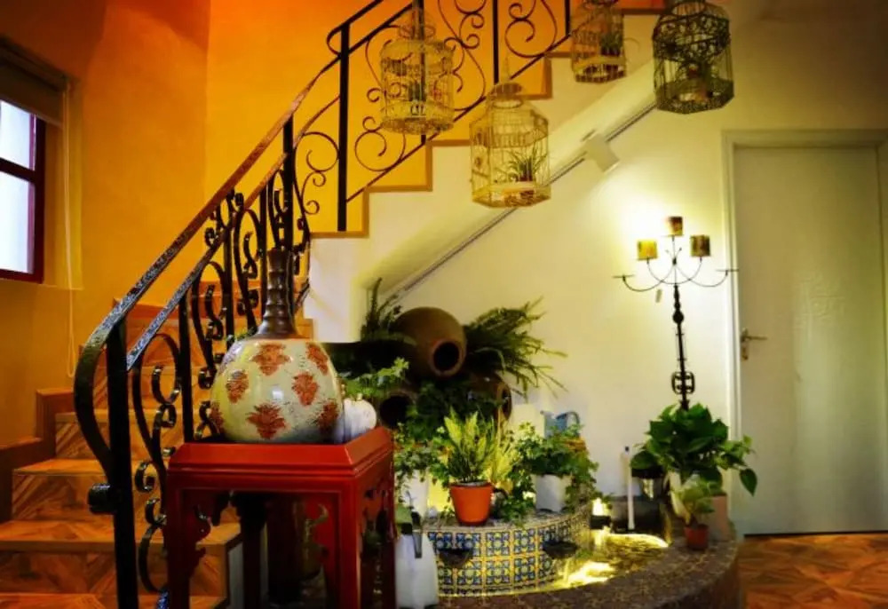 Sharemood Guest House