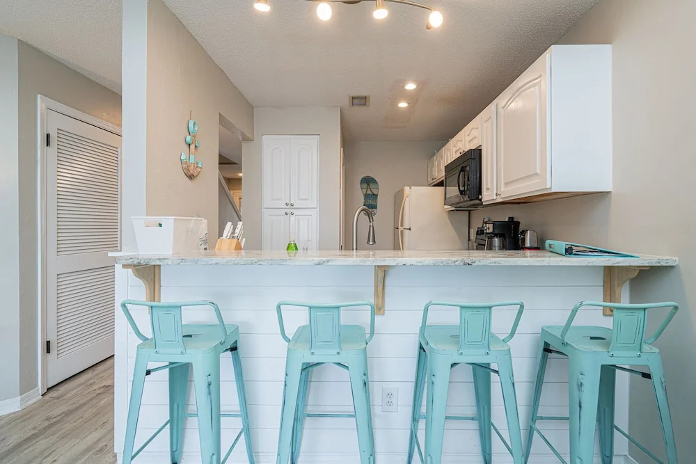 Condo Sleeps 5 w/ Resort Style Amenities!