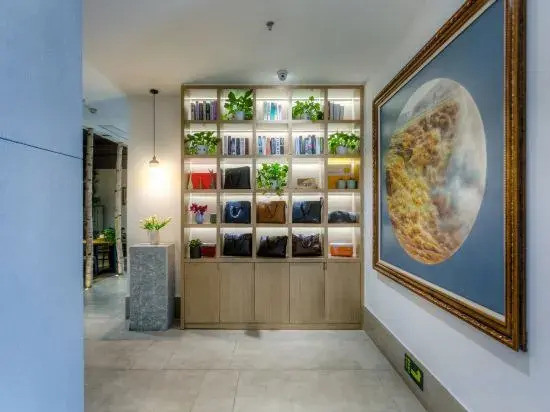 Zhengzhou Jujing Hotel