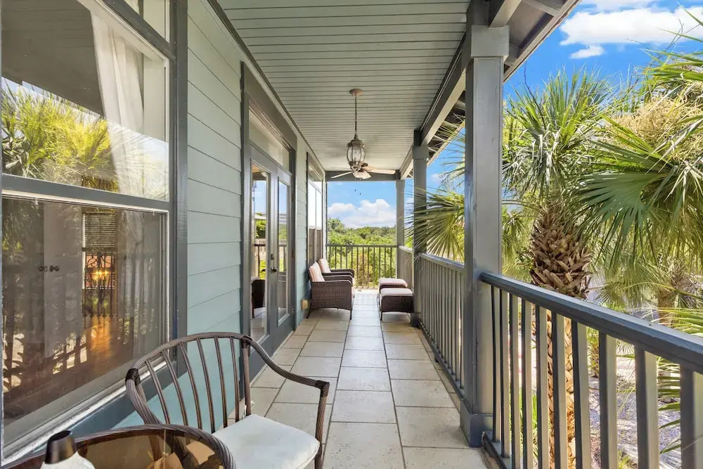 West PCB Upscale Home w/ Splash Pool, Close to Beach, 3BR+Bunkroom, Golf Cart