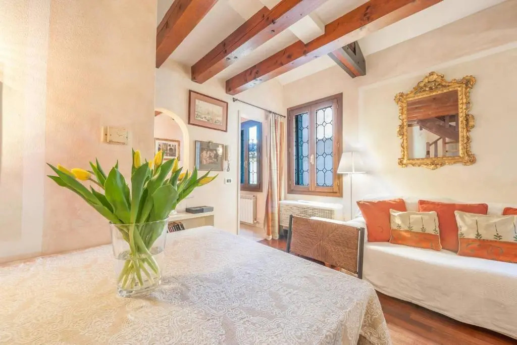 Ca' delle Pizzocchere, a perfect spot in San Marco, sleep 8