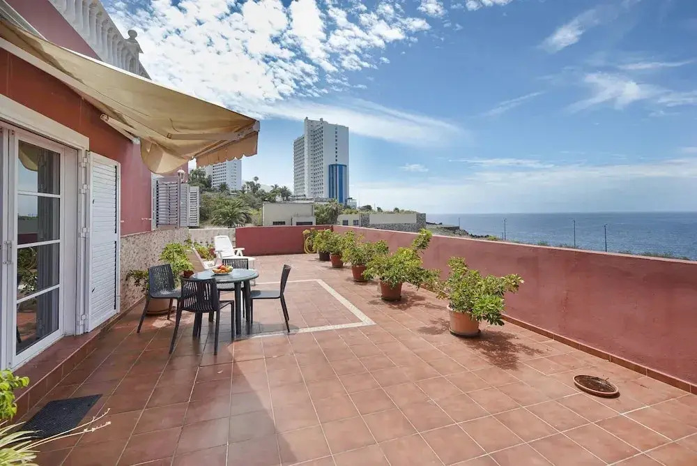 2-bed House Sleeps 4 With Free Parking