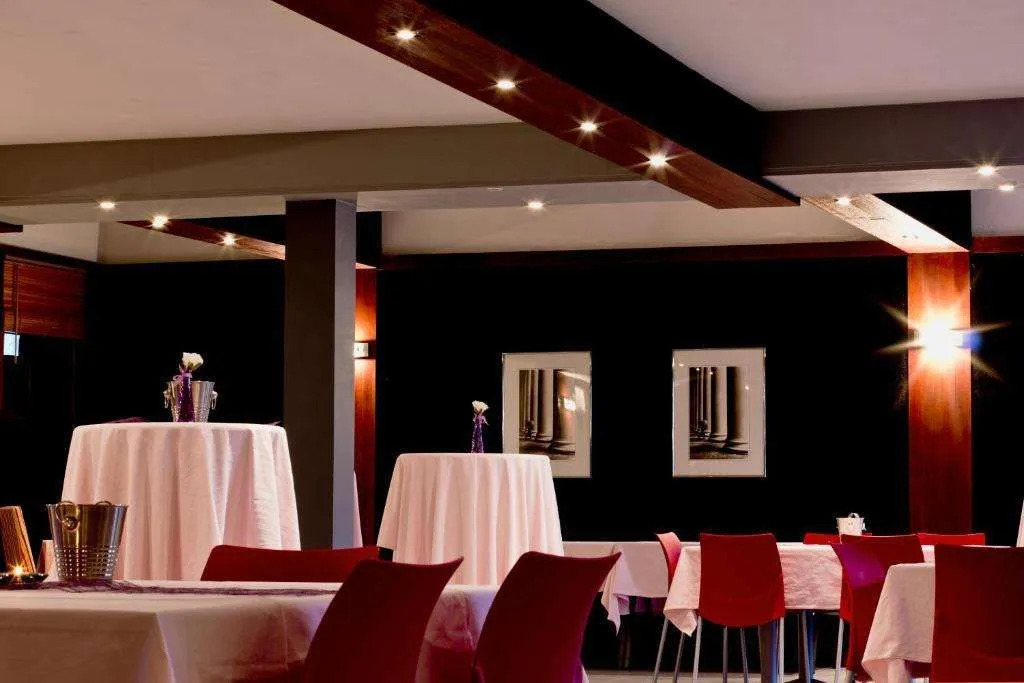 Axis Hotel Brussels Airport