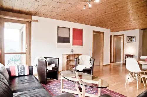 Apartment Aare 3.5 by Griwarent Ag