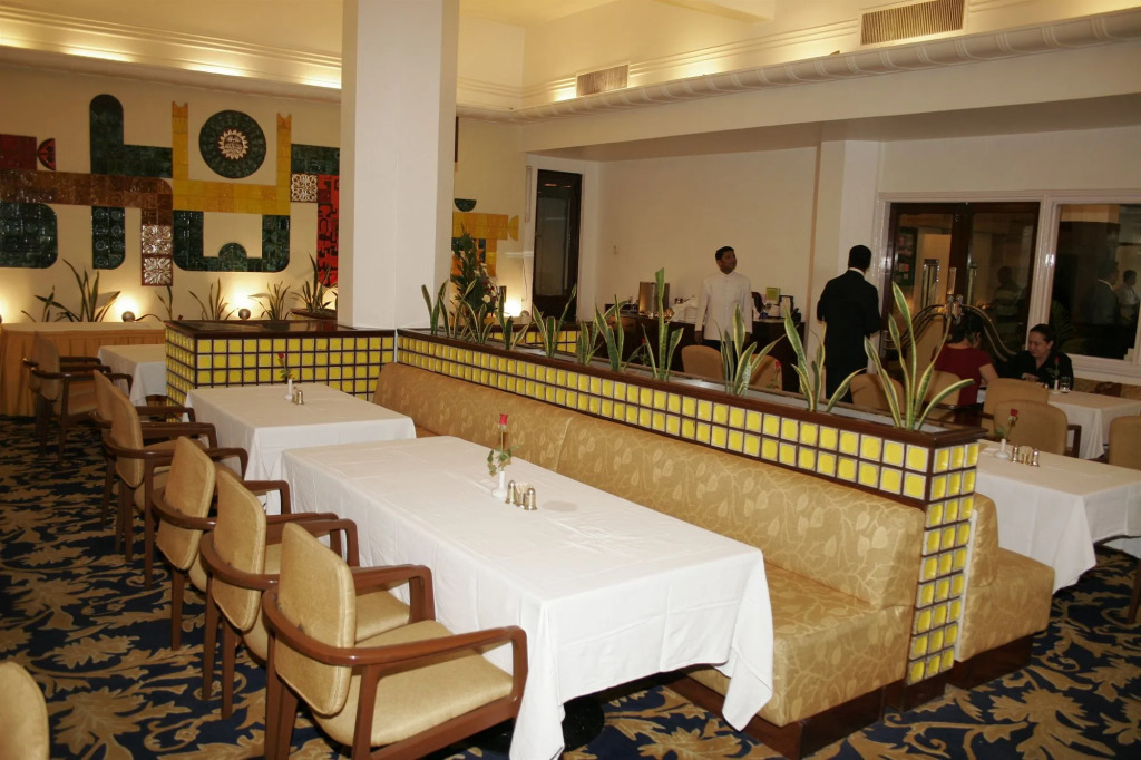 West End Hotel