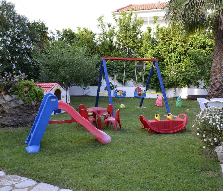 Konstantina Apartments