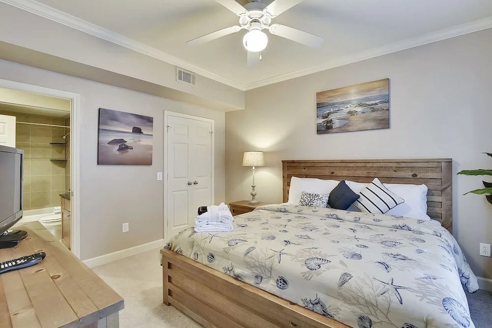 Dawn 813-Poolside Pleasure - 1 Br Condo