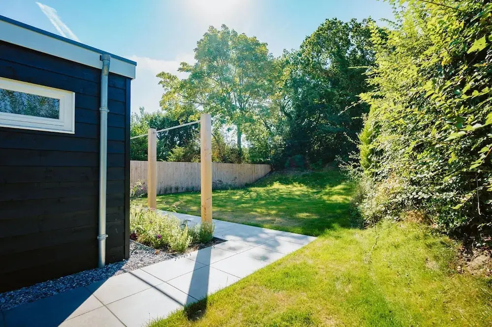Modern Holiday Home With Spacious Garden and Terrace Suitable for 5 People