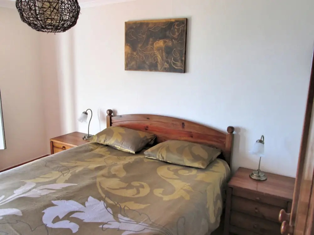 Stonecliff Cottage by Our Madeira