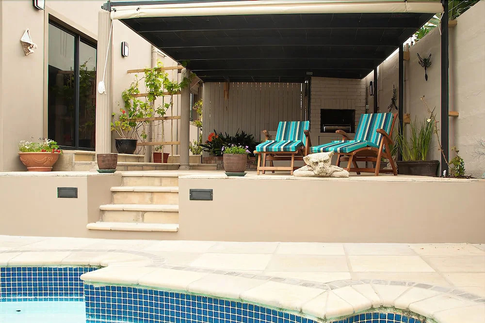 Somersby Guest House
