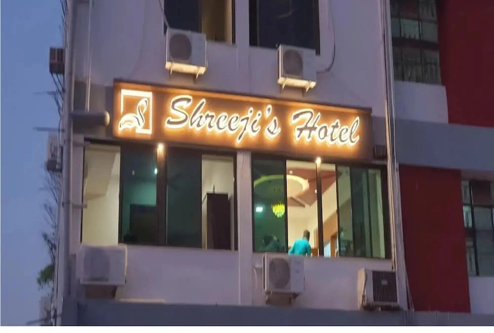 Hotel Shreejis