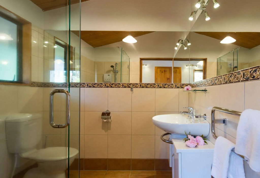 Kimi Ora Eco Resort