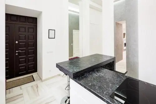 LEOGRAND Deluxe apartment in Horodotska 33