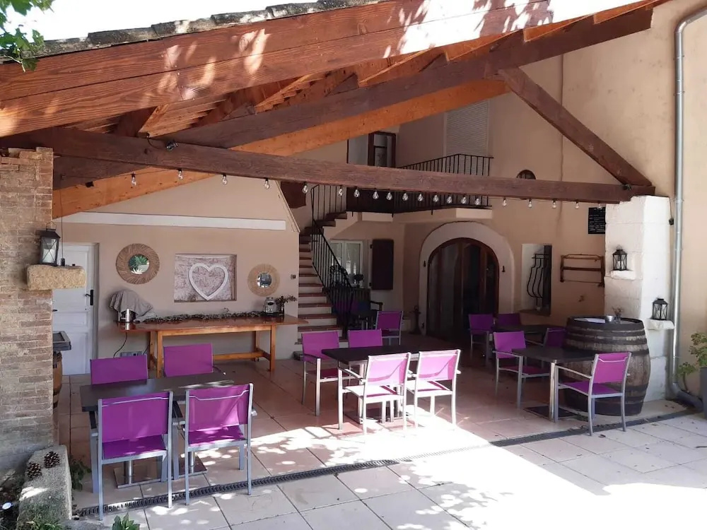 Le Vieux Platane