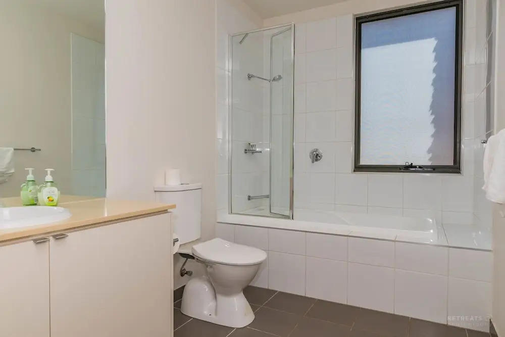 Stylish 4 Bedroom Condo