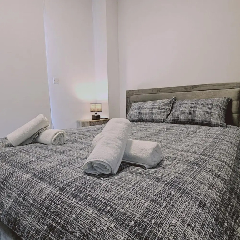 104 NIC - 302 Stay Cosmo City Suite