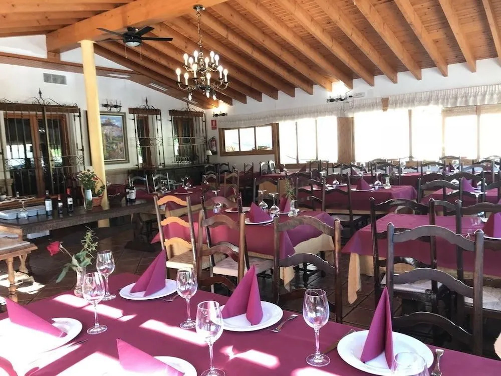 AT Restaurante El Palacil