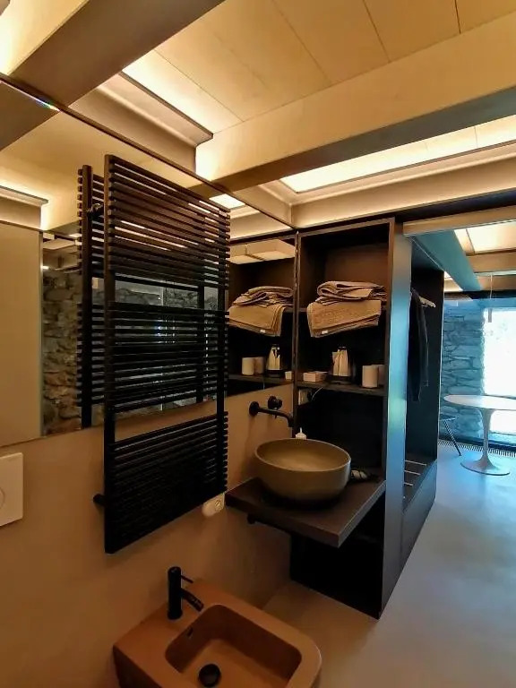 V&V RentRoom Design