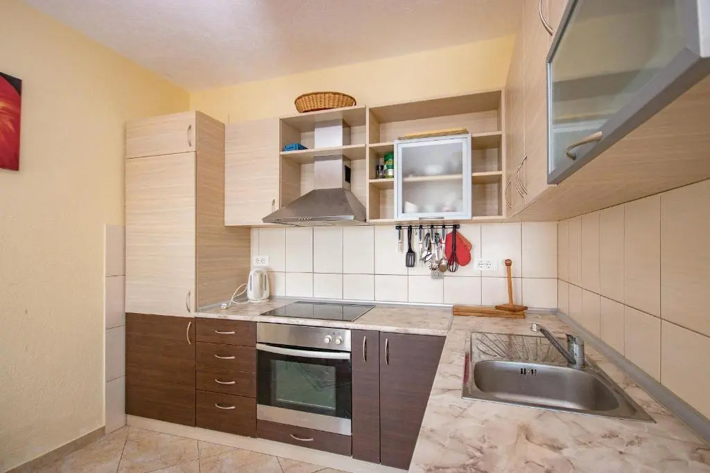 Aleksandra Apartments Utjeha
