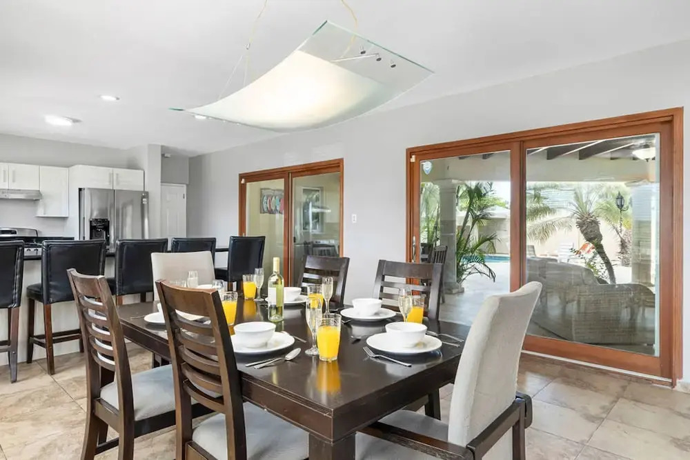 Amazing 4br4ba Villa w Pool Birdsanctuary Views