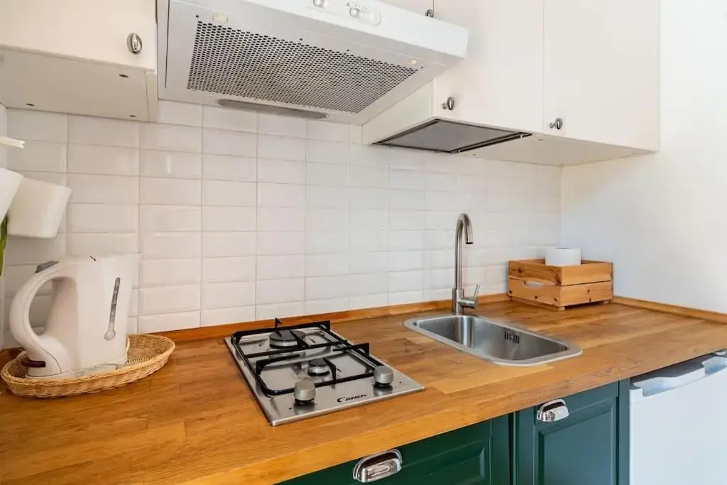EasyHome Viva ITALIA with garden in 1 min from sea