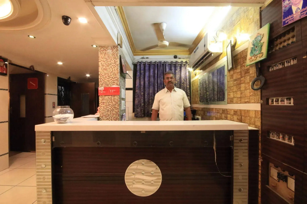 Hotel O Kanchan Palace